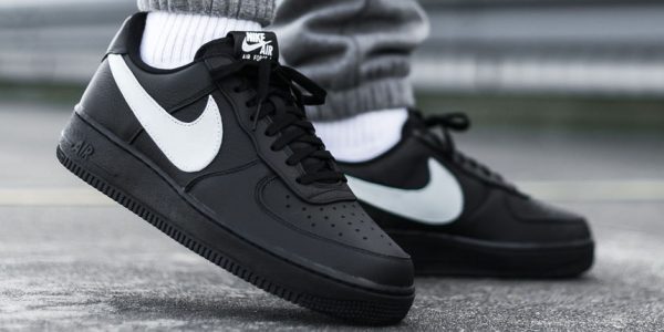 How To Lace Up The Nike Air Force 1 - Captain Creps