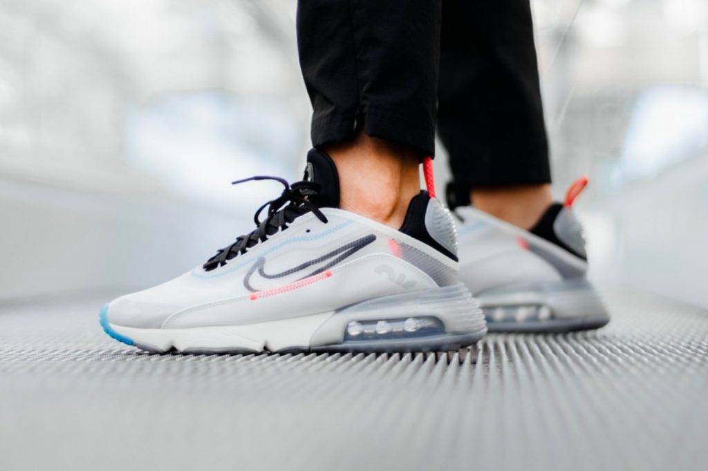 Nike Air Max 2090 size guide