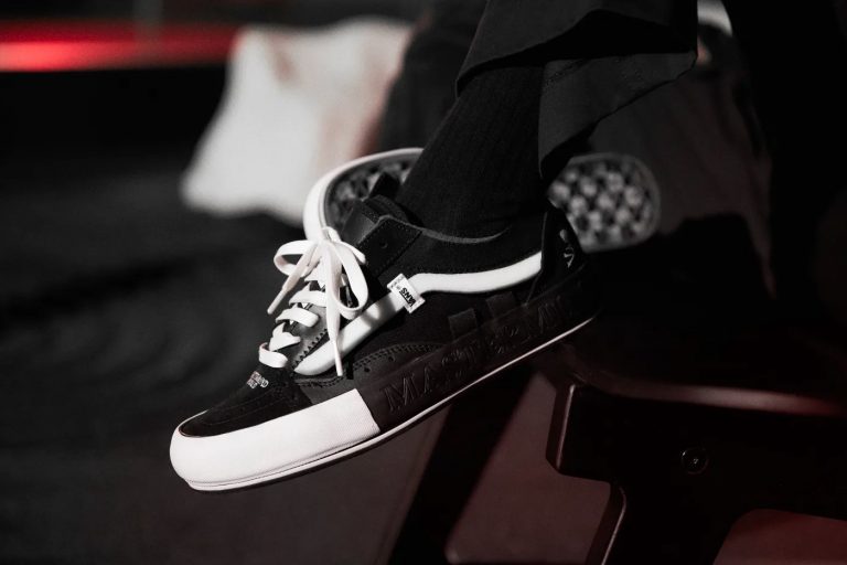 How To Lace Up Your Vans. The Ultimate Guide - Captain Creps