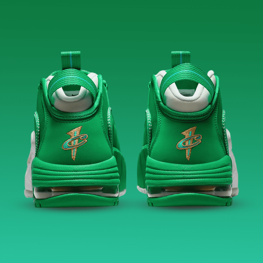 Nike air max nostalgic on sale green