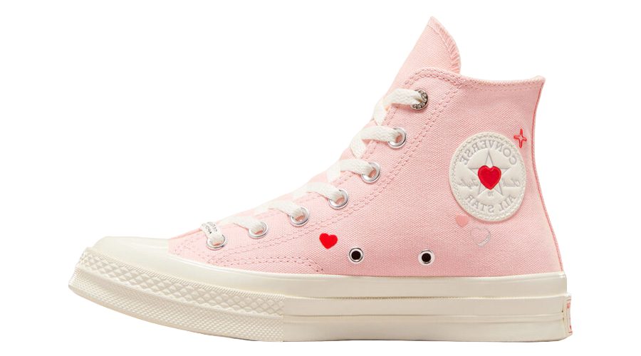 Chucks heart on sale