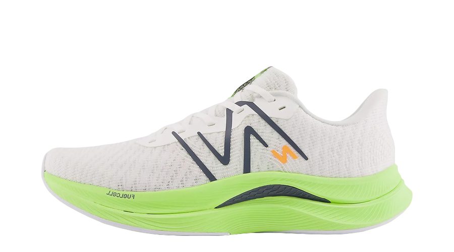 New Balance FuelCell Propel v4 