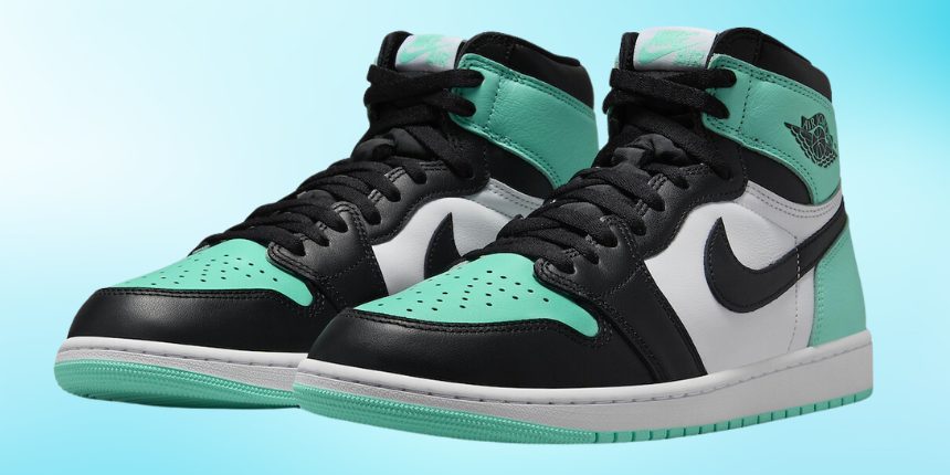 An Official Look at the Air Jordan 1 High OG “Green Glow”