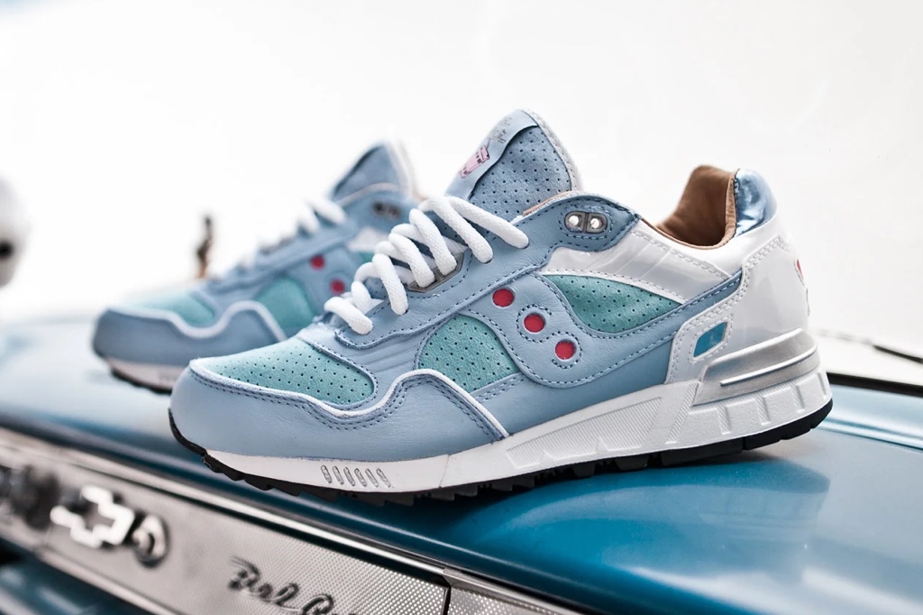 Saucony 5000