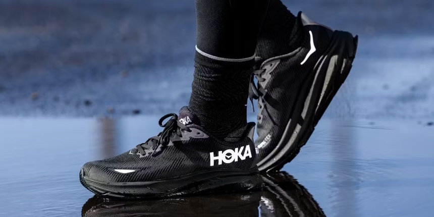 How Does the HOKA Clifton 9 Fit? Sizing Guide & In-Depth Review