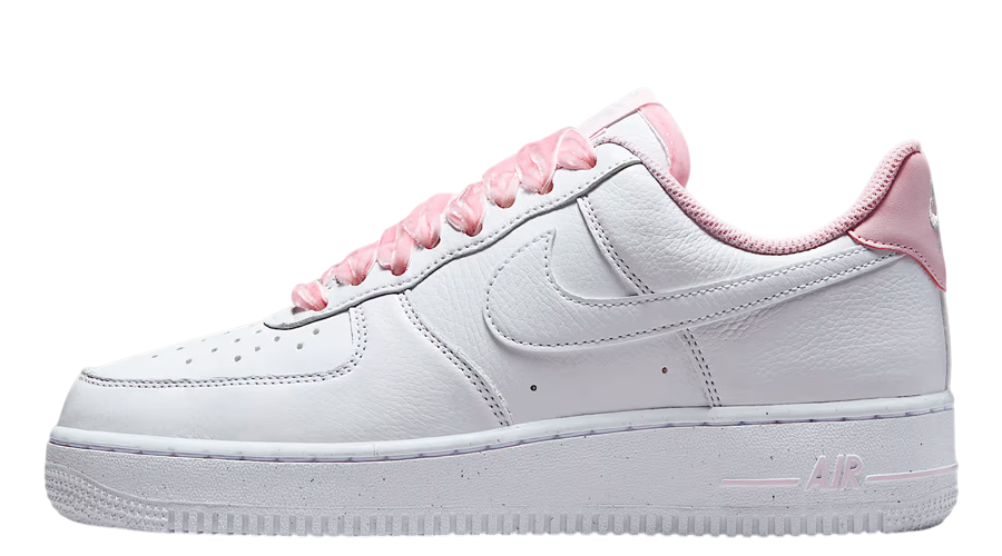 WMNS Nike Air Force 1 Low 