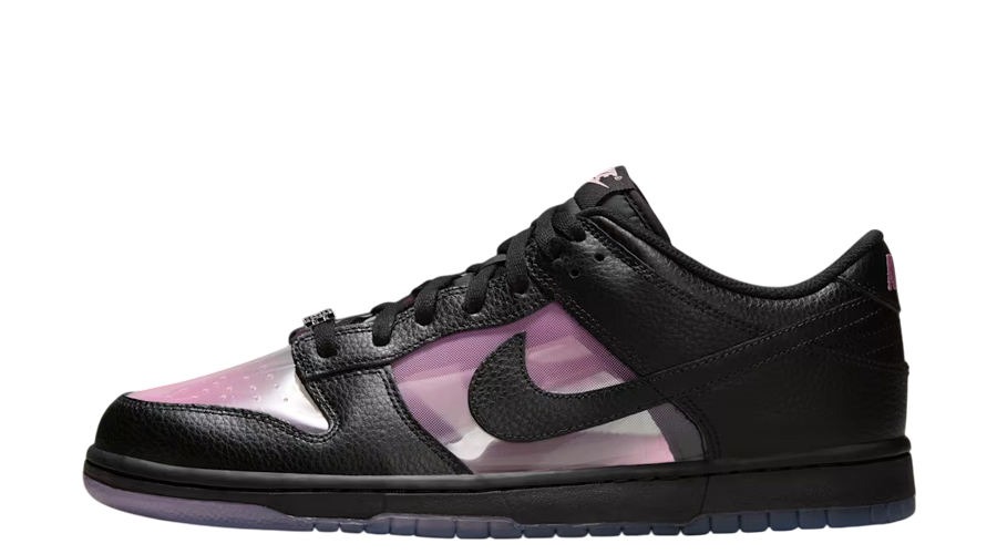 WMNS Nike Dunk Low 
