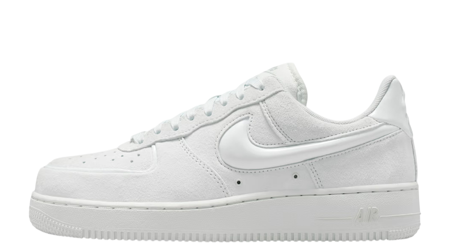 WMNS Nike Air Force 1 Low 