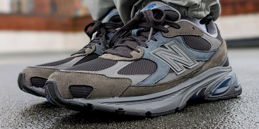 An on Foot Look at the New Balance 2010 “Tornado”