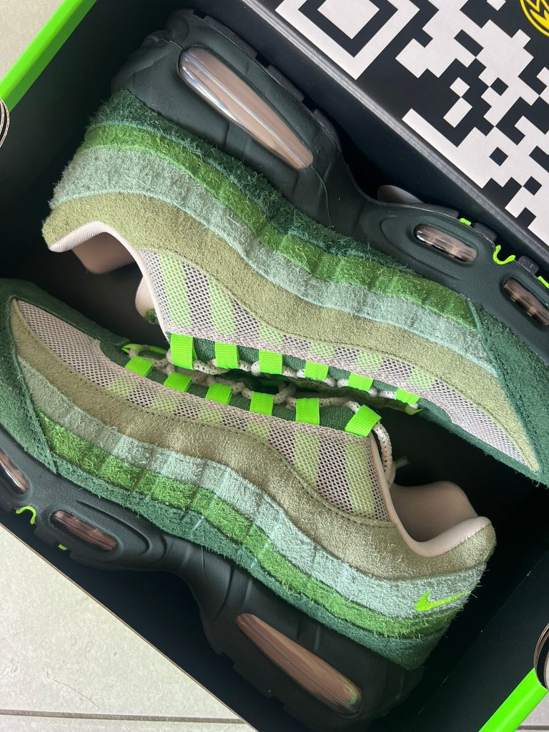 Division St. Nike Air Max 95