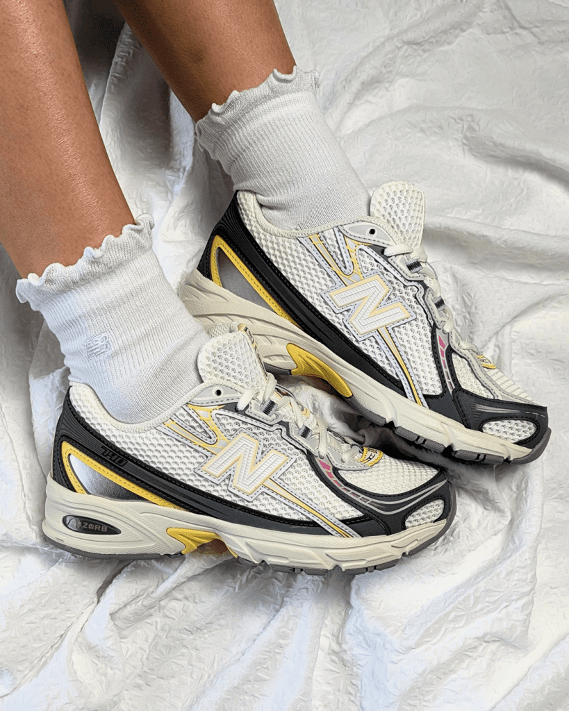 New Balance Warm Skies