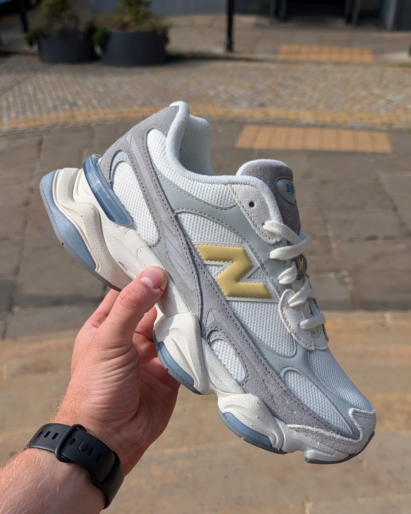 New Balance 9060R