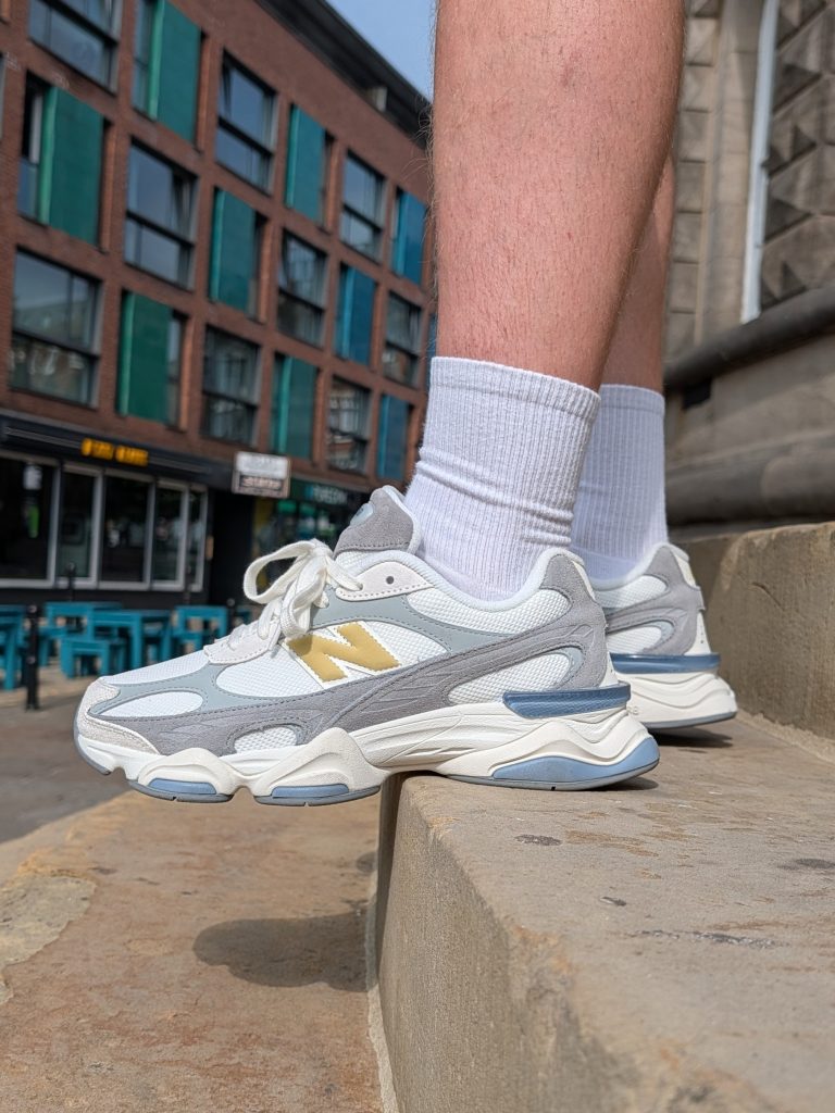 New Balance 9060R