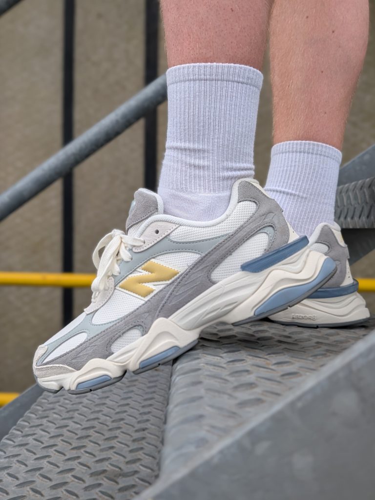 New Balance 9060R