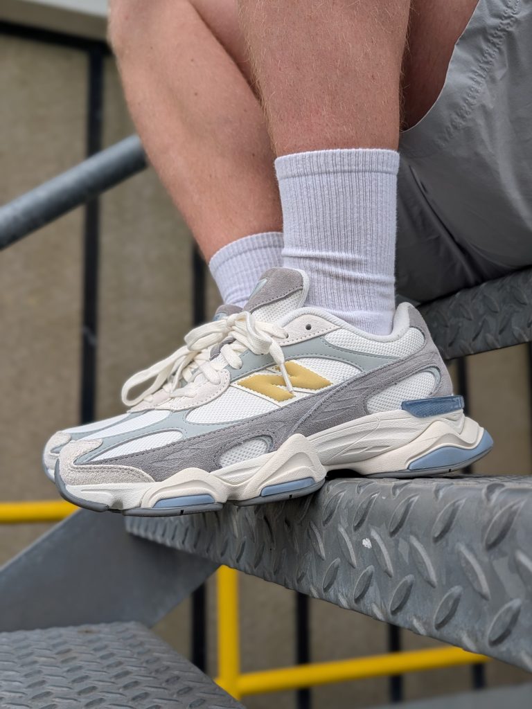 New Balance 9060R