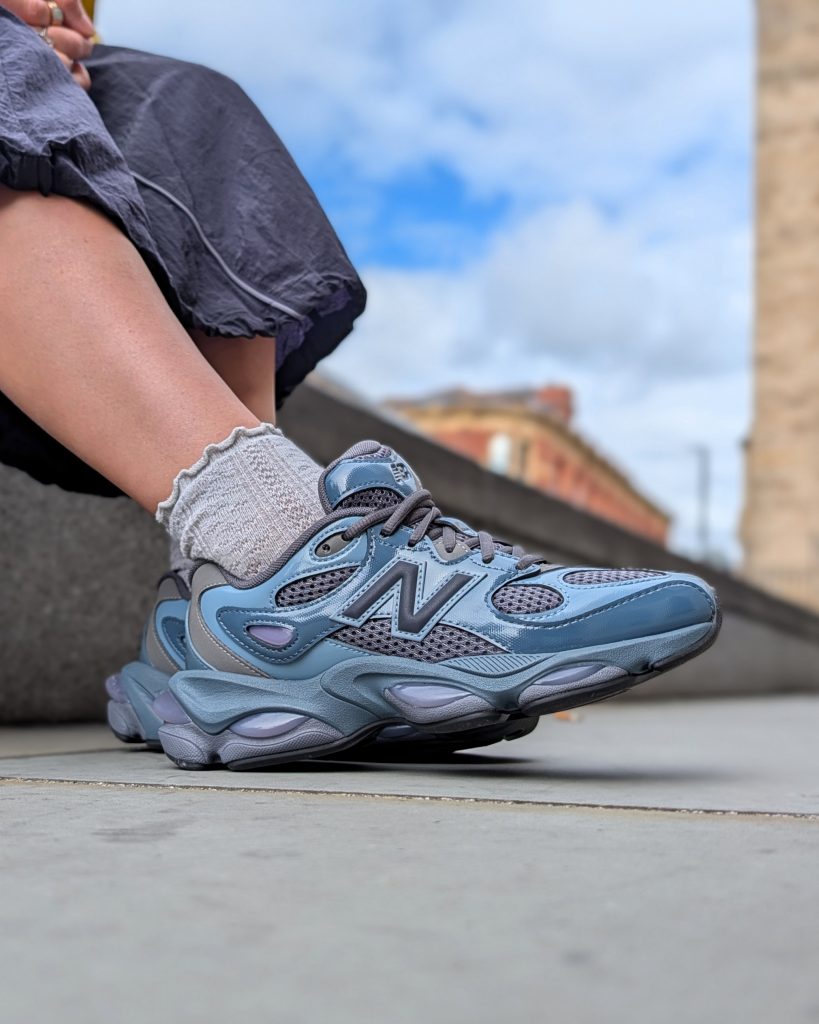 New Balance 983