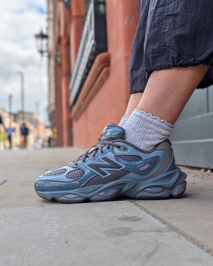 New Balance 983