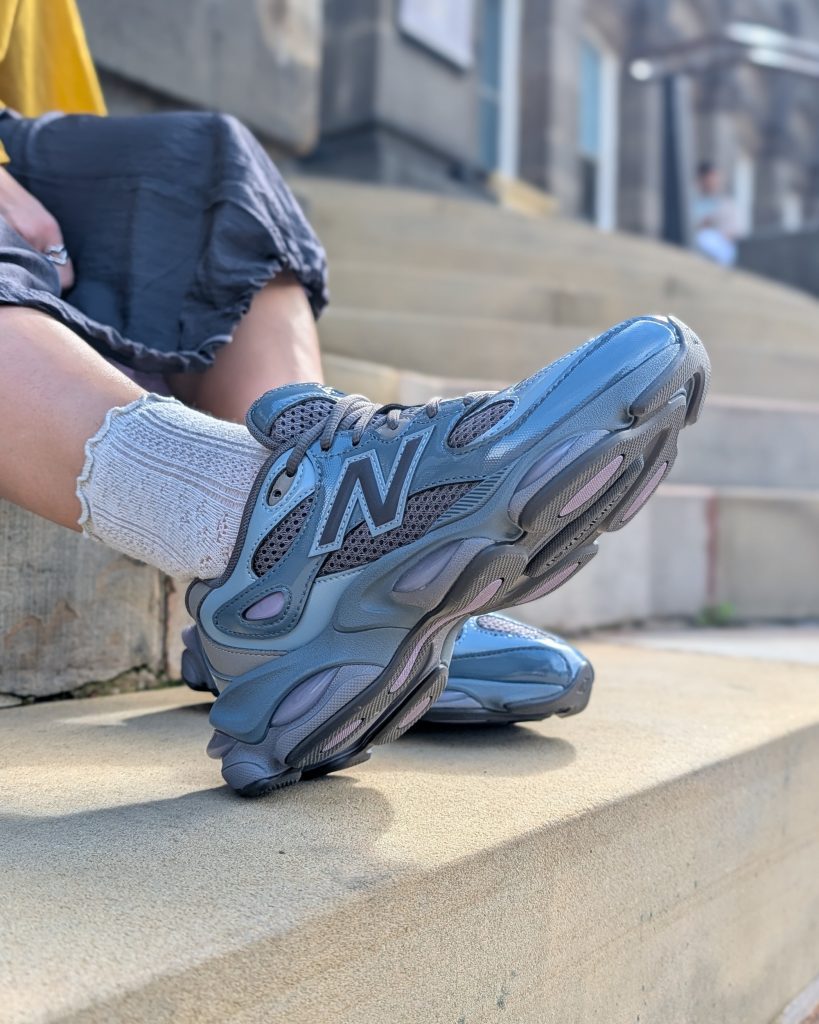 New Balance 983