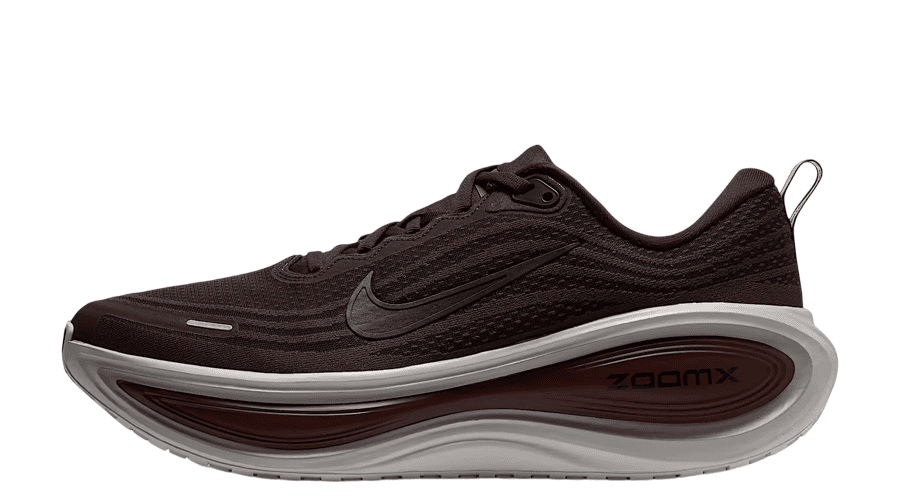 Nike Vomero Plus Road 