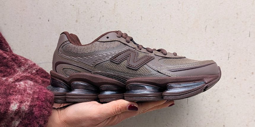 The New Balance ABZORB 2000 Luxe Is Made for Autumn